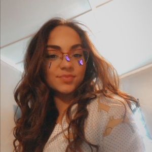 Meet your Posher, Shayla